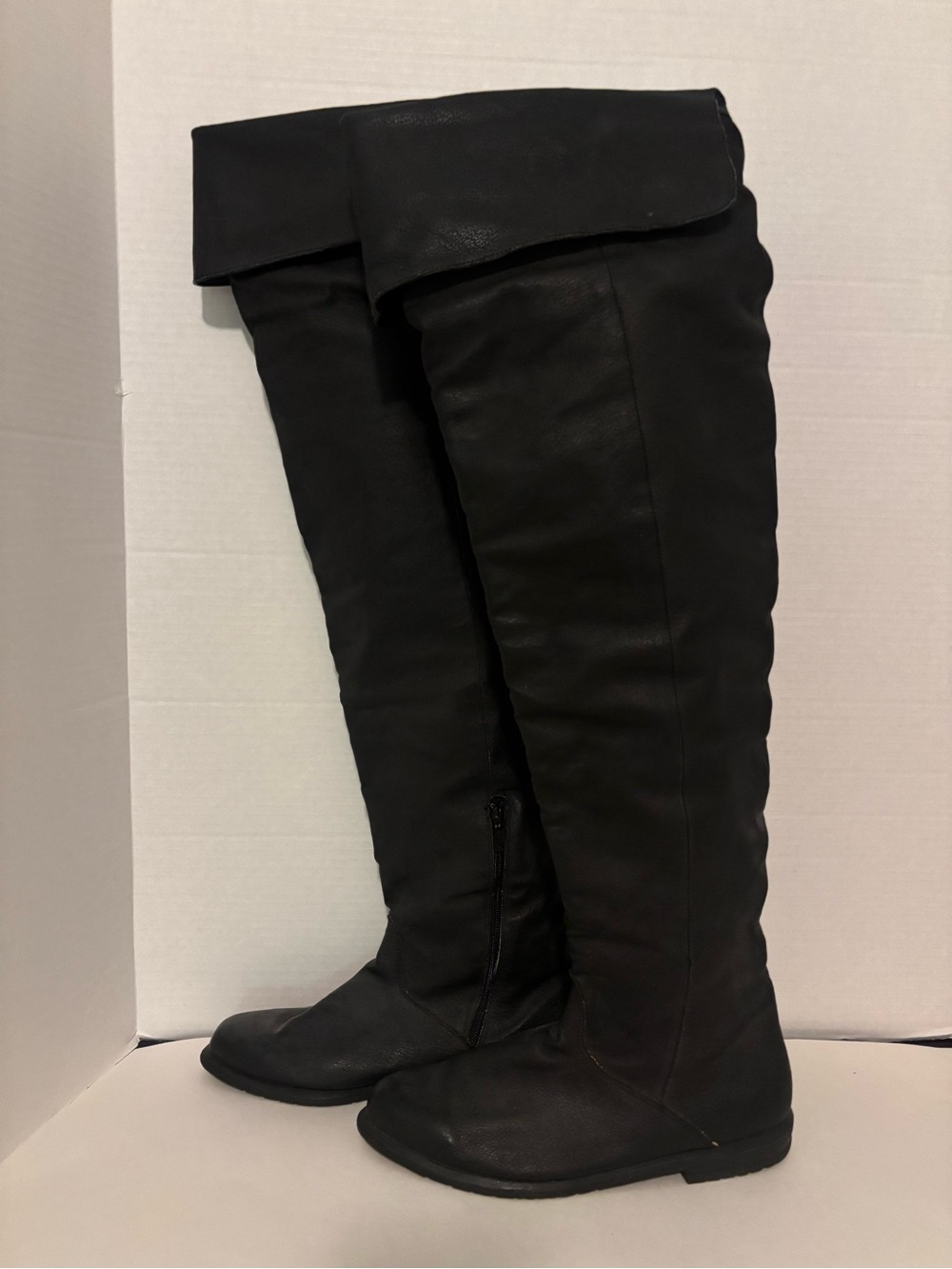 Black Over-the-Knee Flat Boots - Women's
